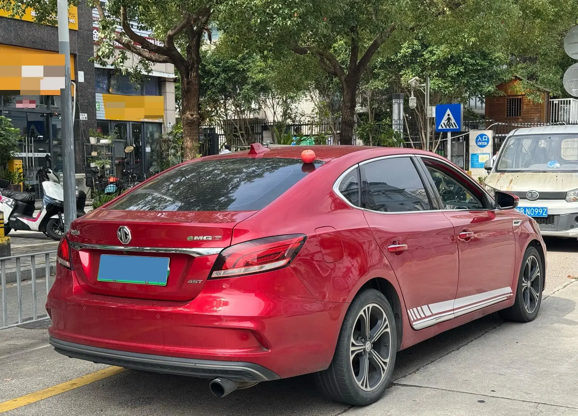 2018 MG 6 thumbnail 4