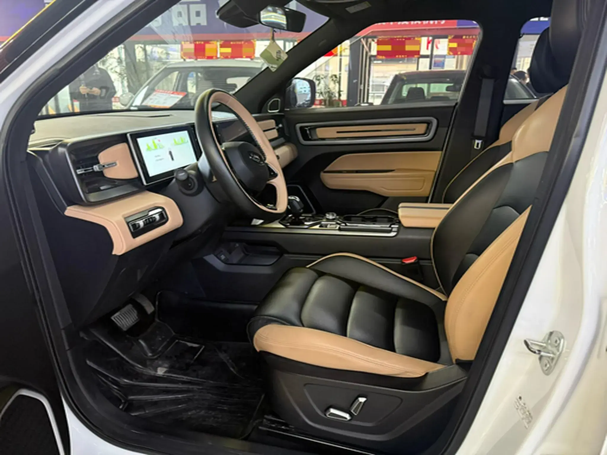 2023 GEELY ICON thumbnail 4