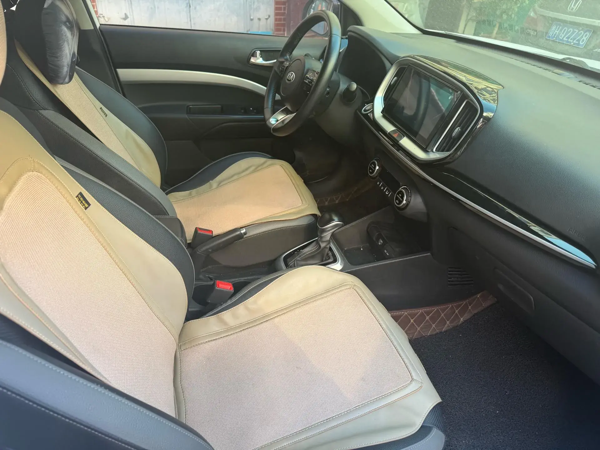 2021 KIA KX1 thumbnail 3