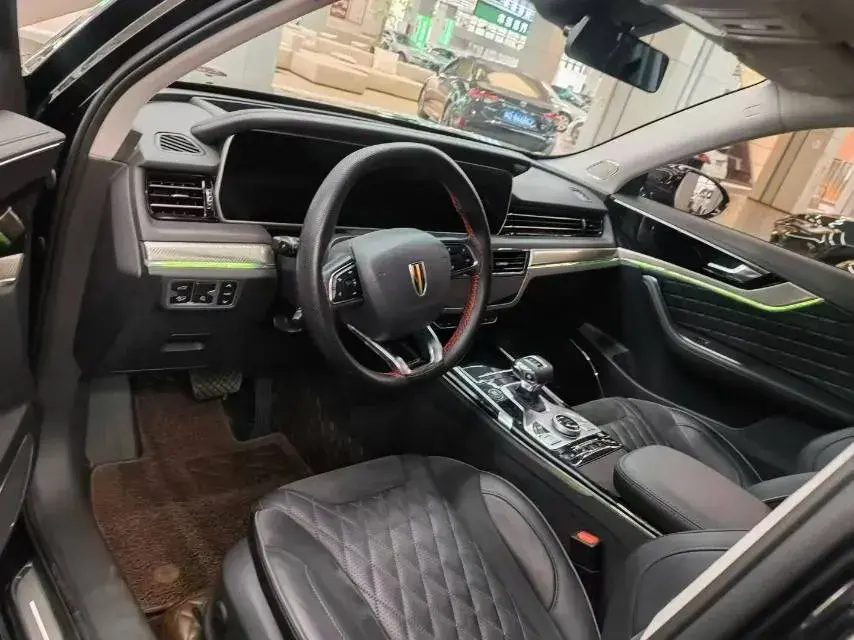 2019 HONGQI HS5 thumbnail 4