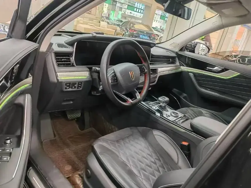 2019 HONGQI HS5 thumbnail 3