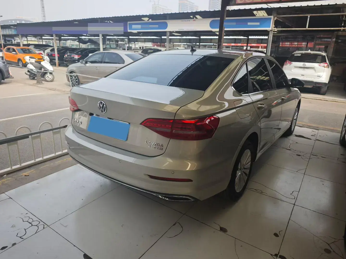 2019 VOLKSWAGEN LAVIDA thumbnail 2