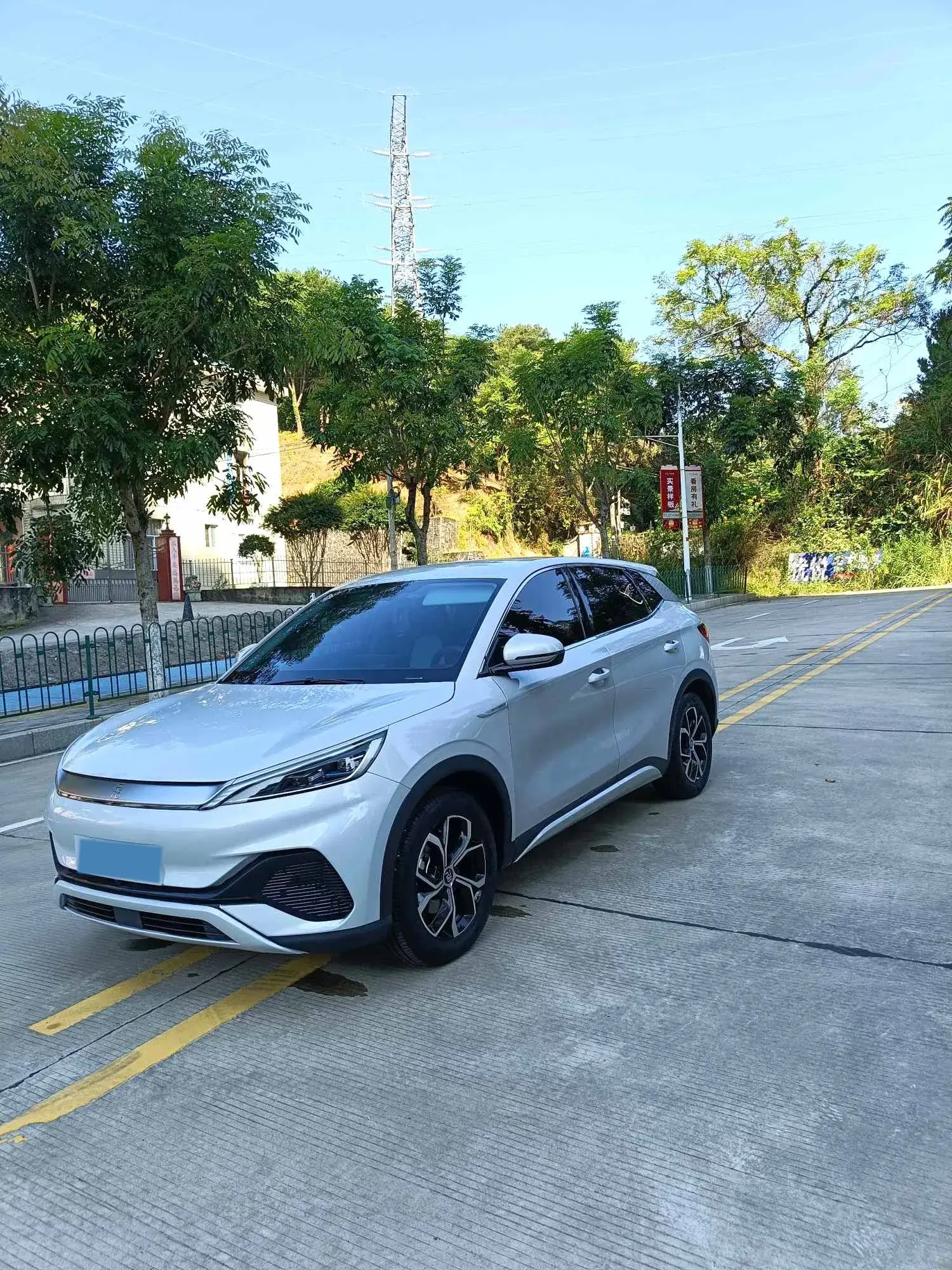 2022 BYD YUAN view 1