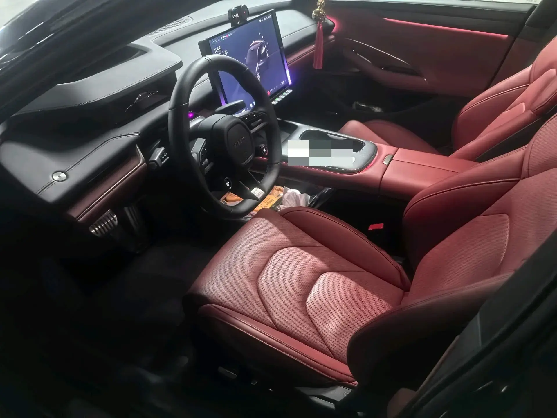 2024 MI SU7 thumbnail 2