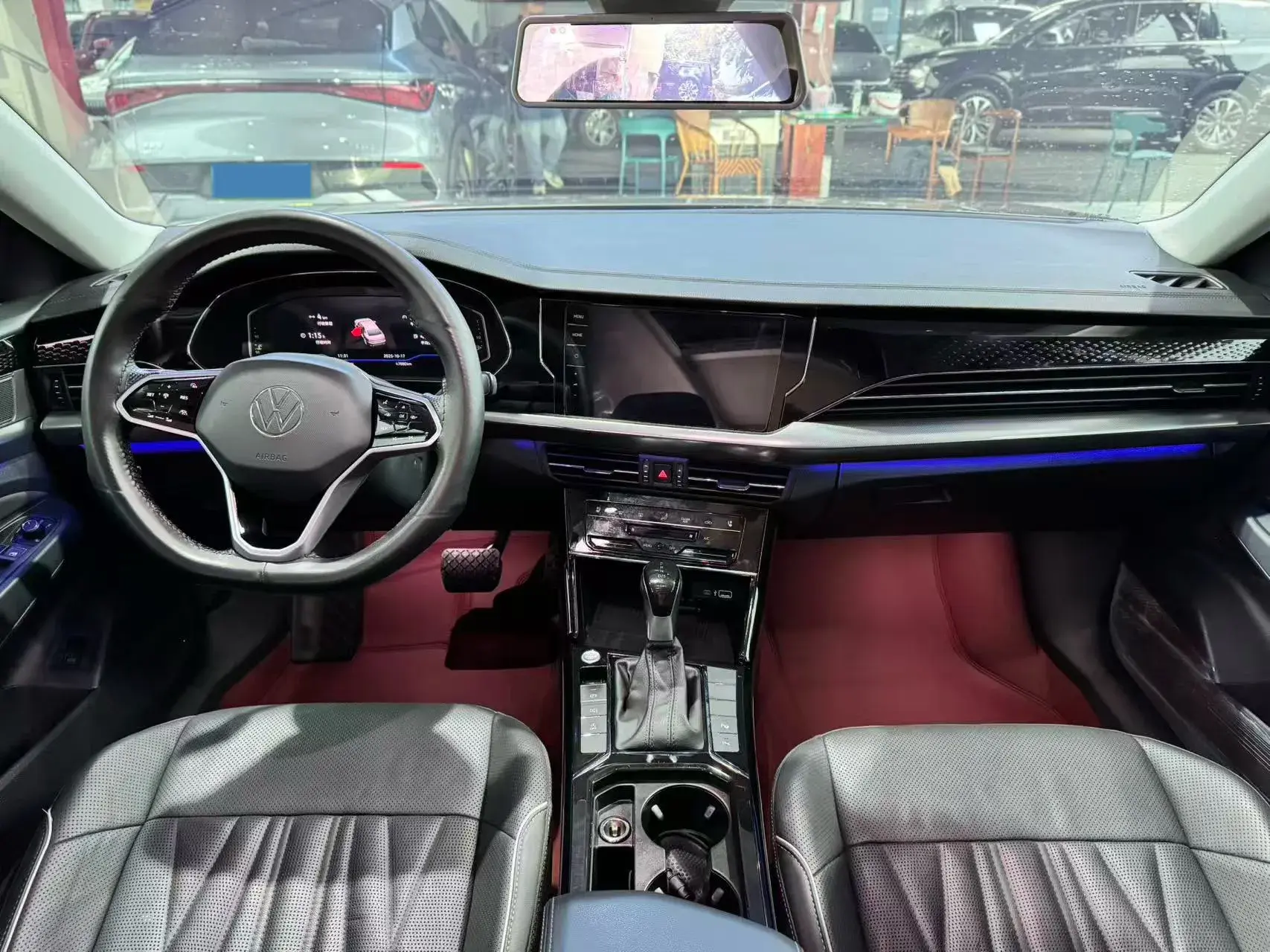 2022 VOLKSWAGEN PASSAT thumbnail 4