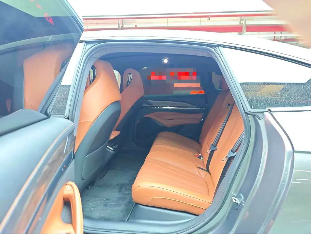 2022 IM L7 thumbnail 3