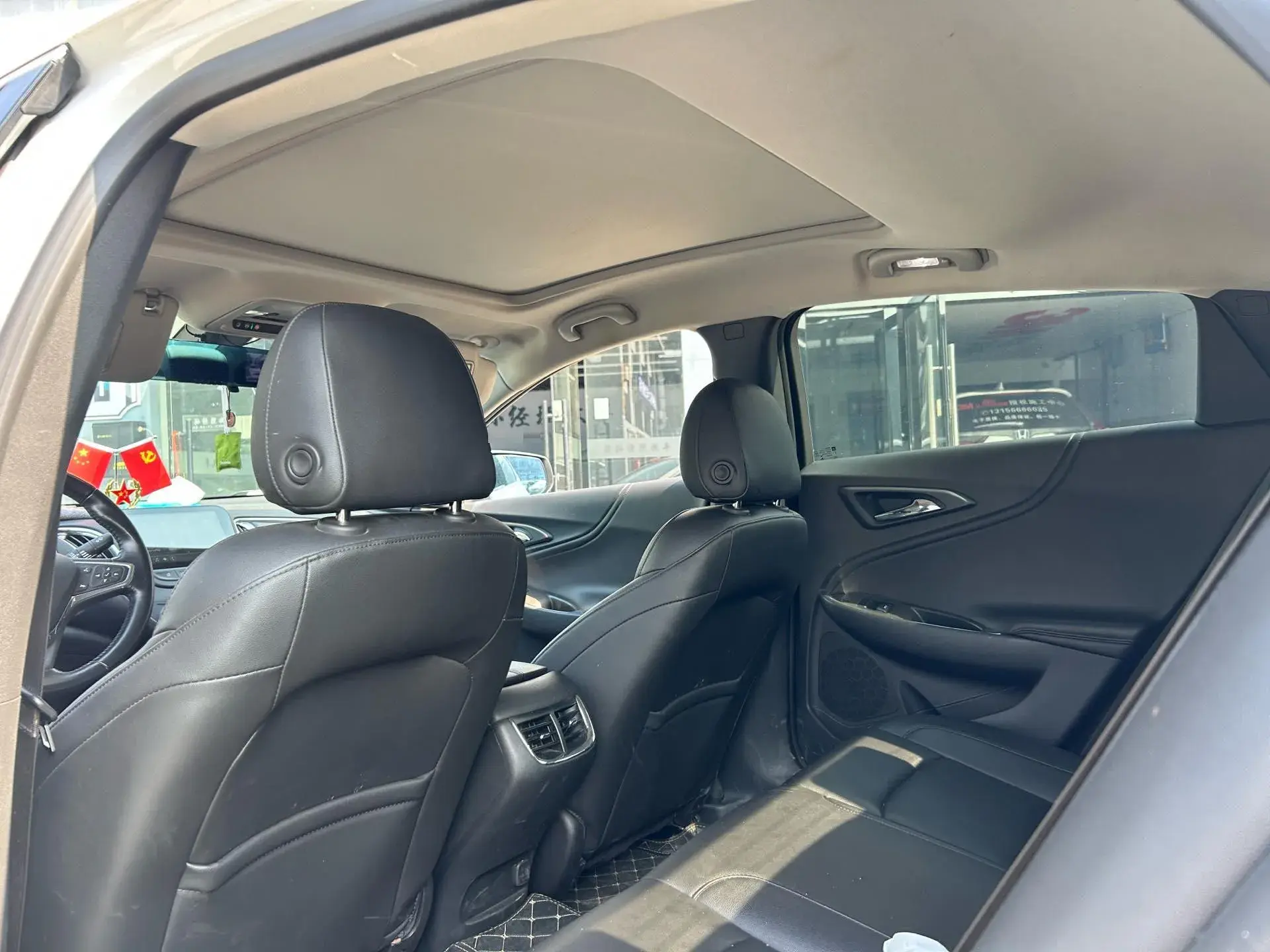 2022 CHEVROLET MALIBU thumbnail 3