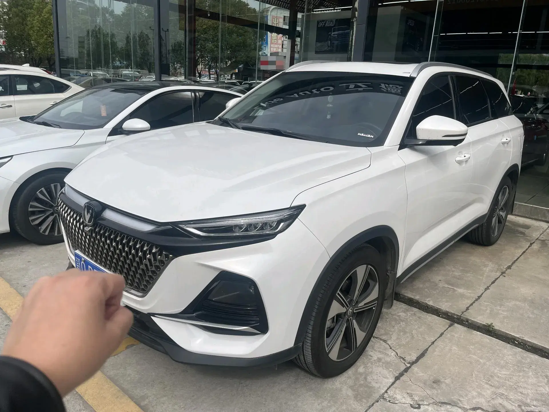 2024 CHANGAN X7 view 1
