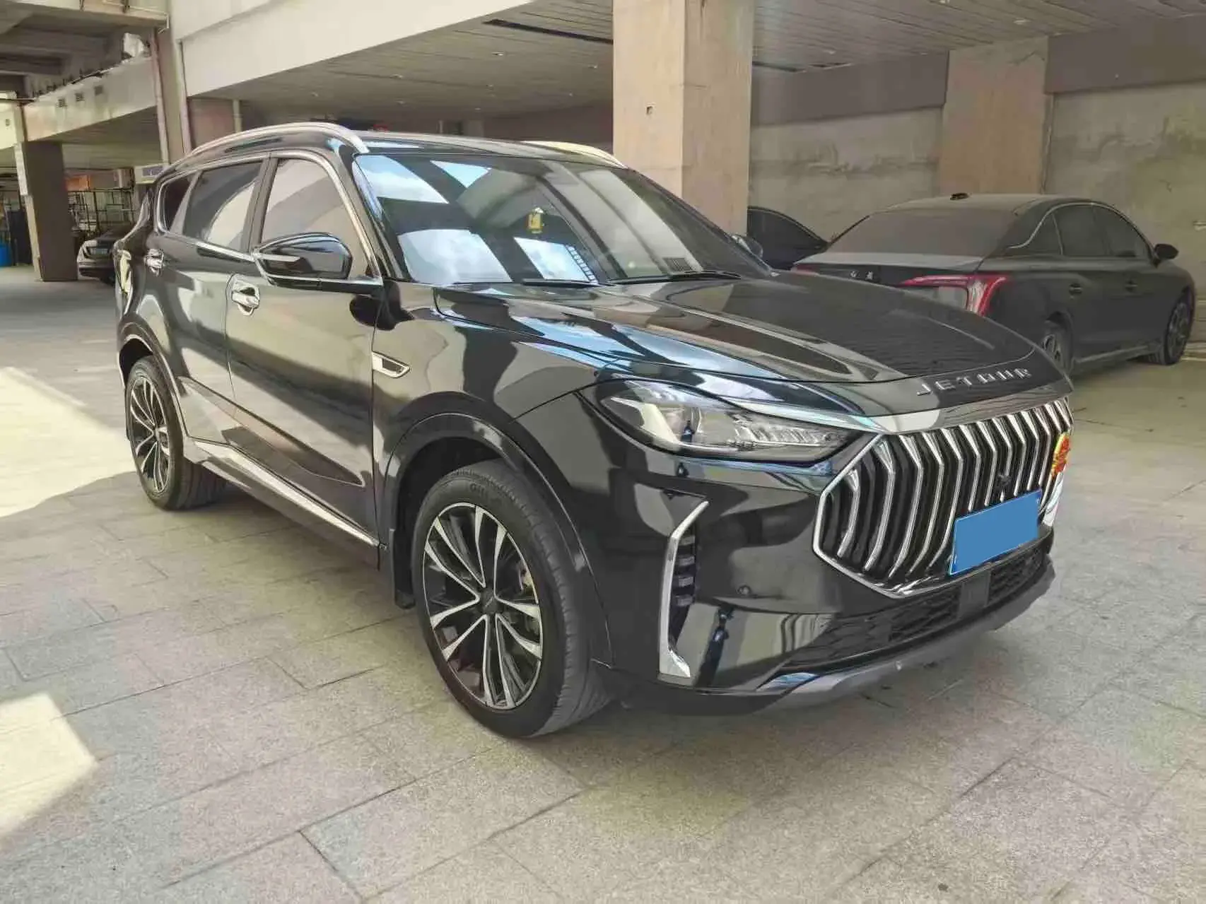 2023 JETOUR X70 thumbnail 2