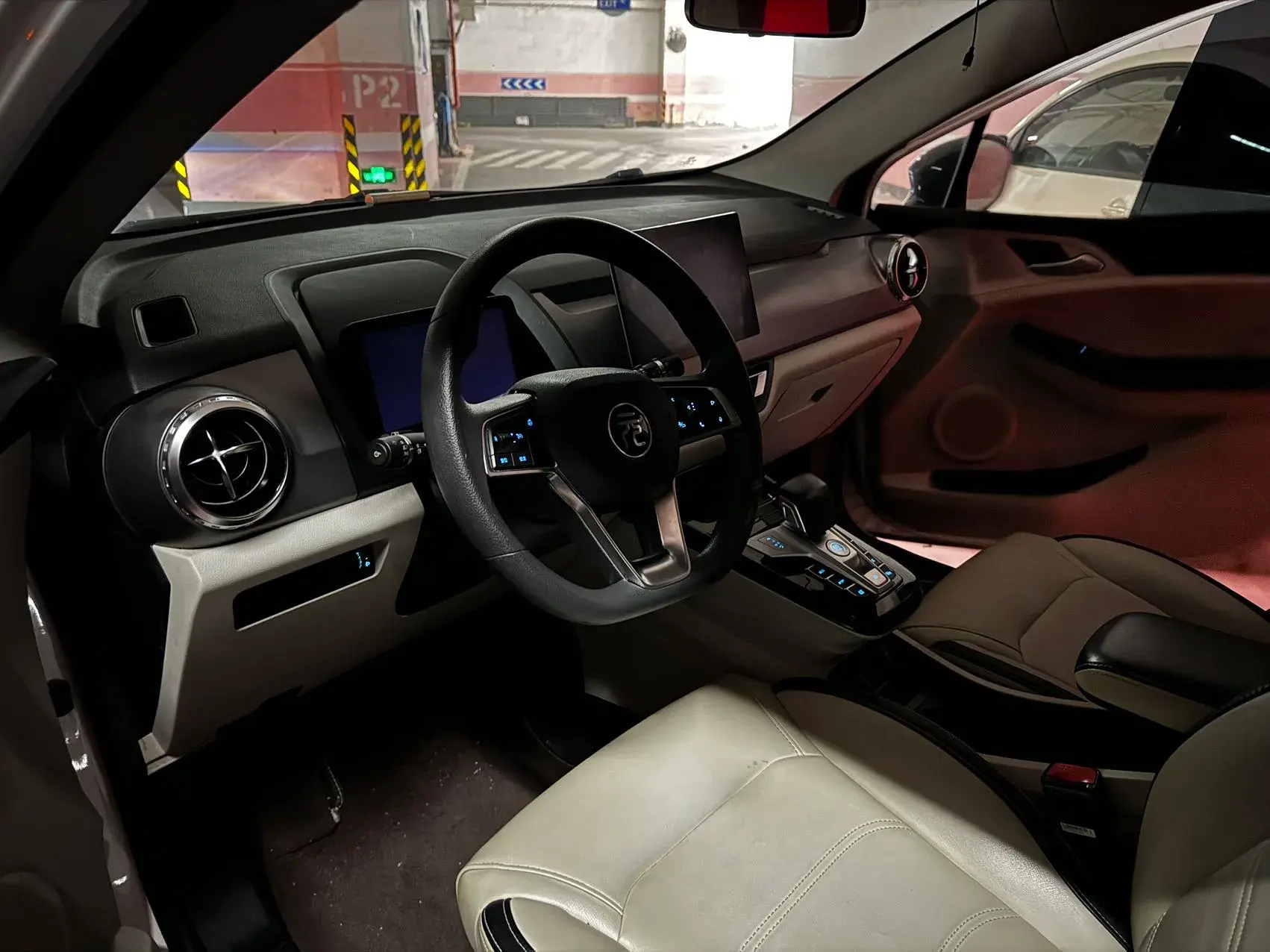 2021 BYD YUAN thumbnail 2