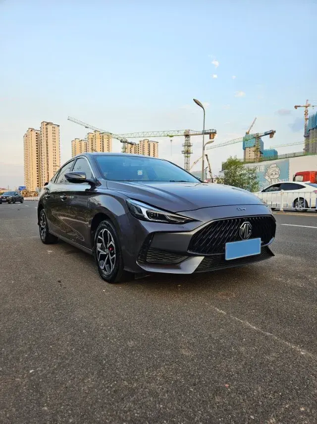 2021 MG 5 thumbnail 3