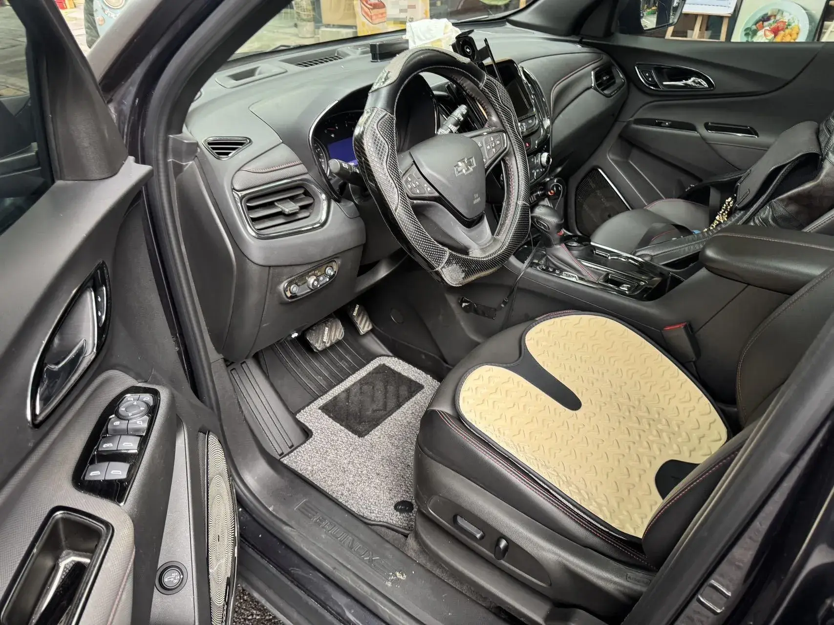 2021 CHEVROLET EQUINOX thumbnail 3