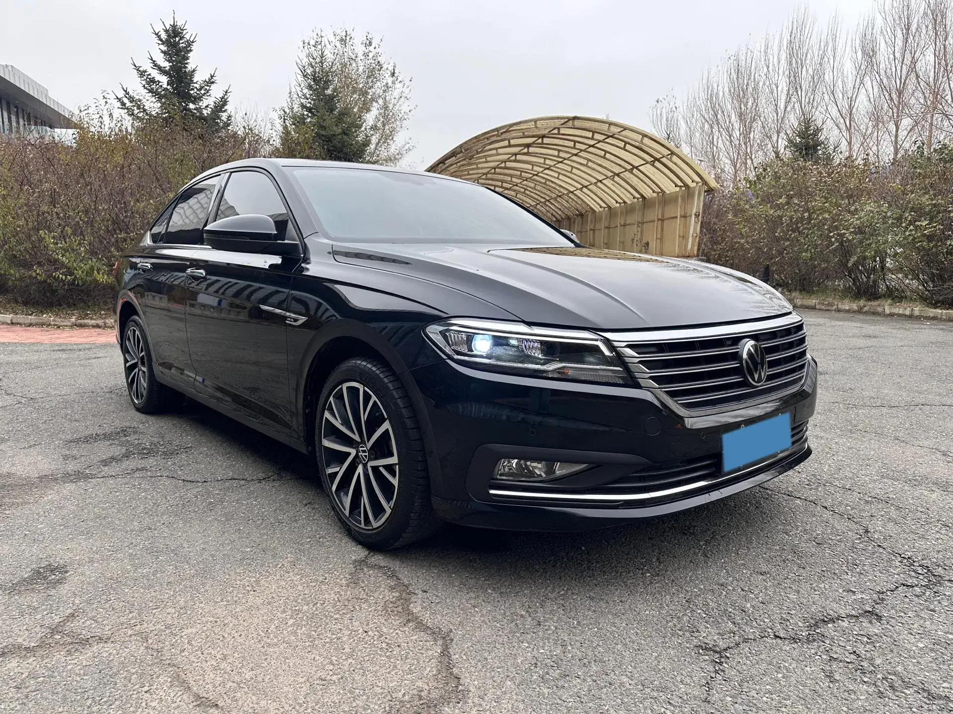 2022 VOLKSWAGEN LAVIDA thumbnail 3