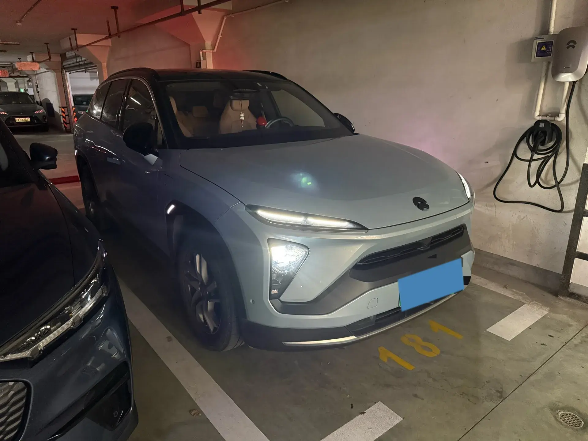 2020 NIO ES6 thumbnail 3