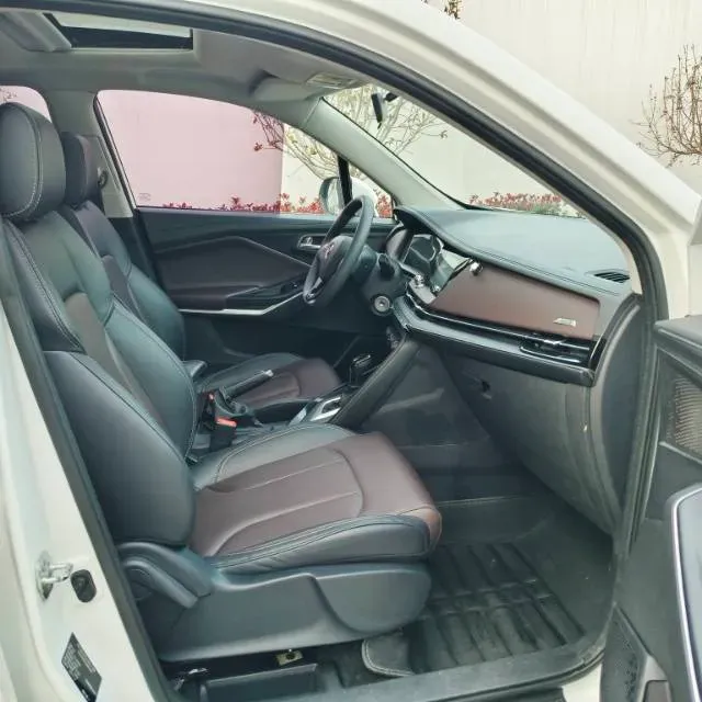 2019 ChangAn CS15 1.5L 107HP L4 5DCT,autocango,china used car exporter,china ev exporter,chinese used car exporter,chinese used ev exporter