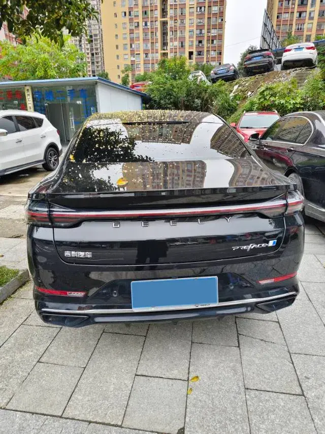 2024 GEELY PREFACEL thumbnail 3
