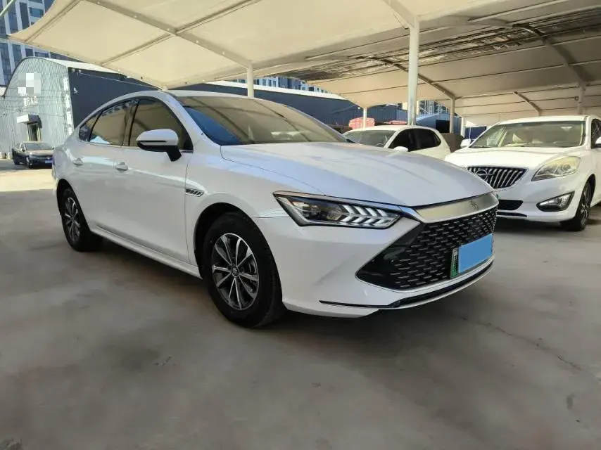 2024 BYD QIN thumbnail 3