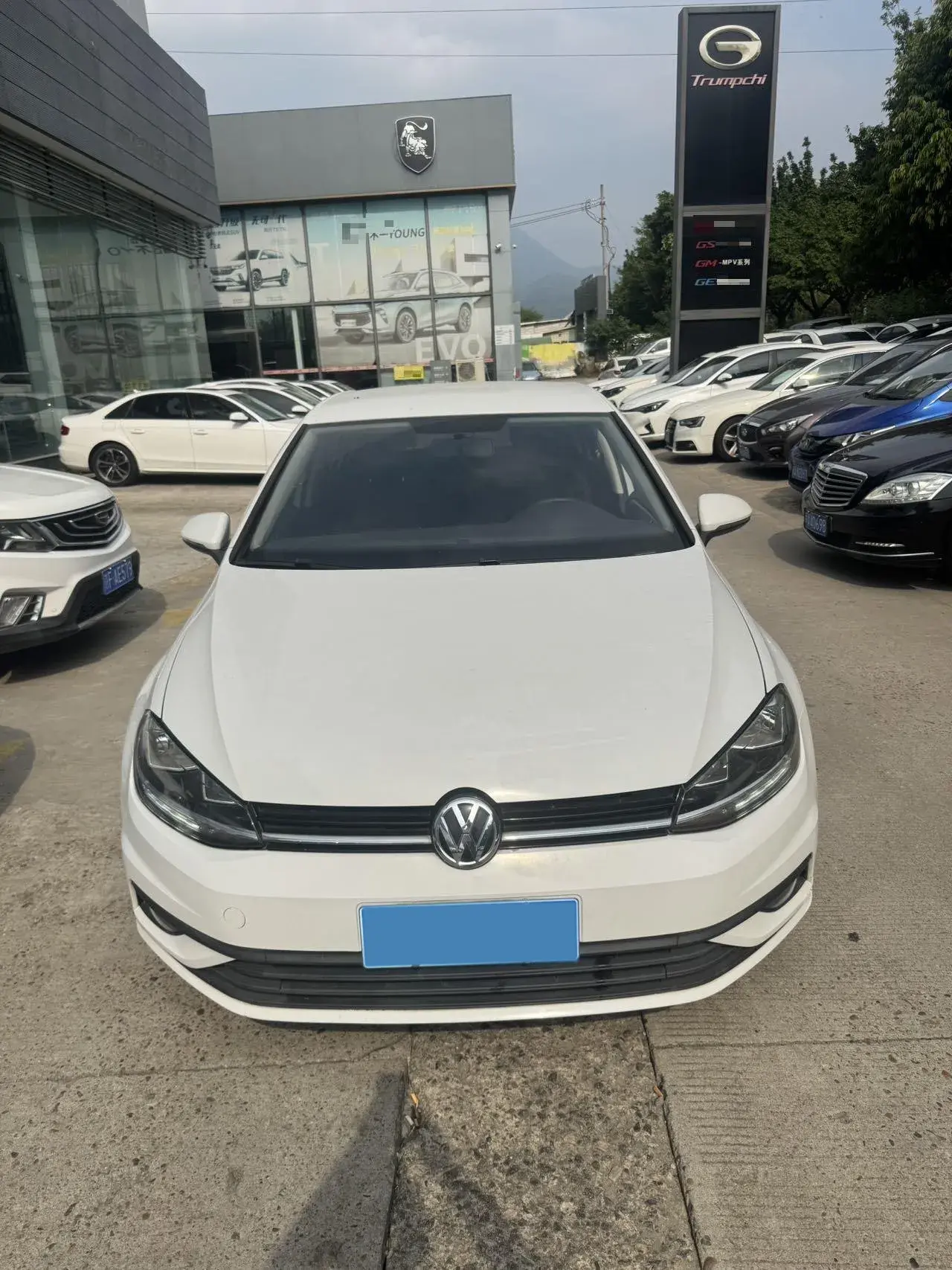 2019 VOLKSWAGEN GOLF thumbnail 2