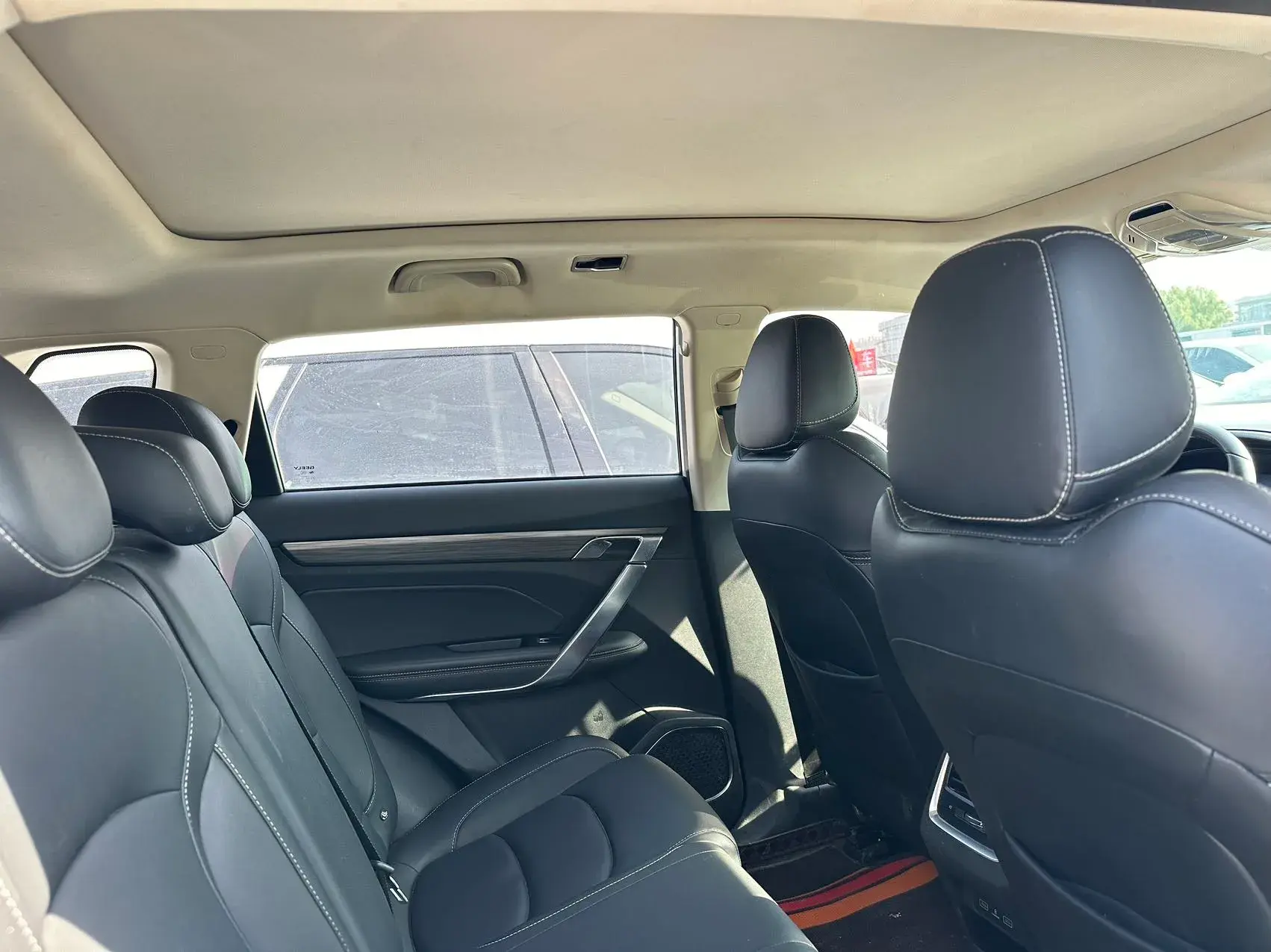 2020 GEELY AZKARRA thumbnail 4