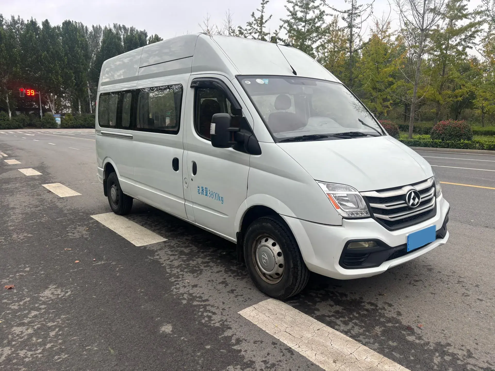 2013 MAXUS XINTU thumbnail 3