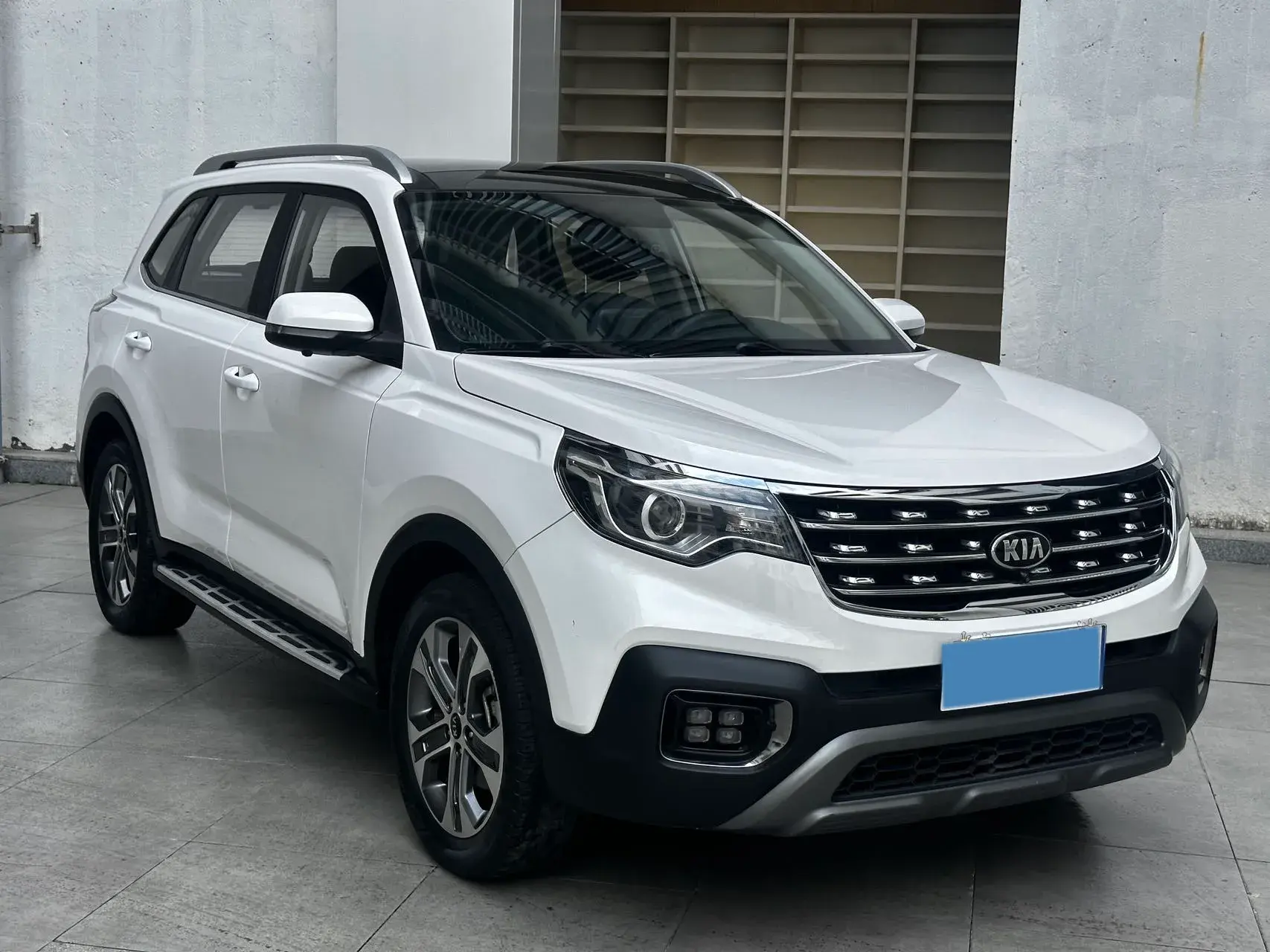 2018 KIA SPORTAGE thumbnail 2