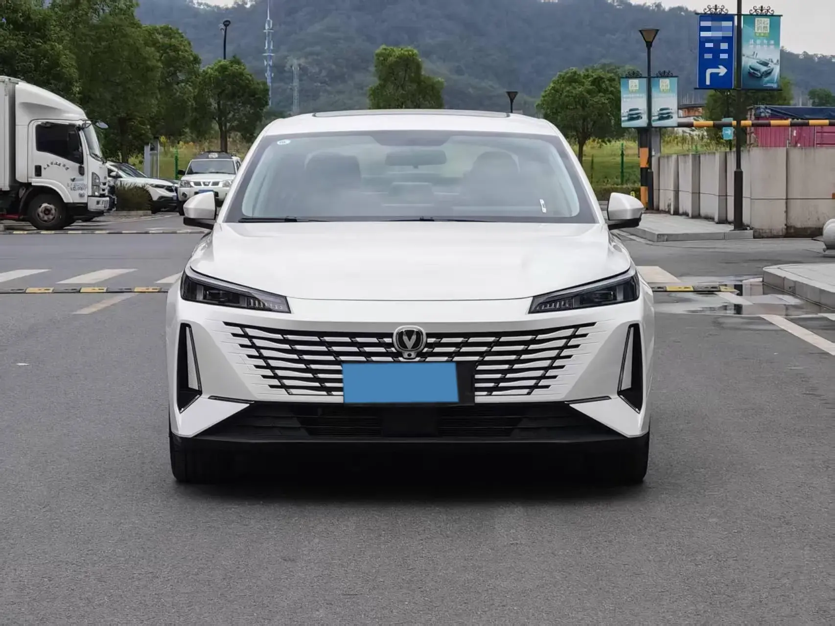 2024 CHANGAN EADO thumbnail 2