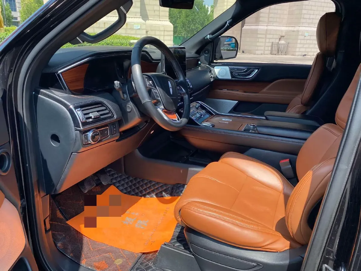 2018 Lincoln Navigator 3.5T 415HP V6 10AT,autocango,china used car exporter,china ev exporter,chinese used car exporter,chinese used ev exporter