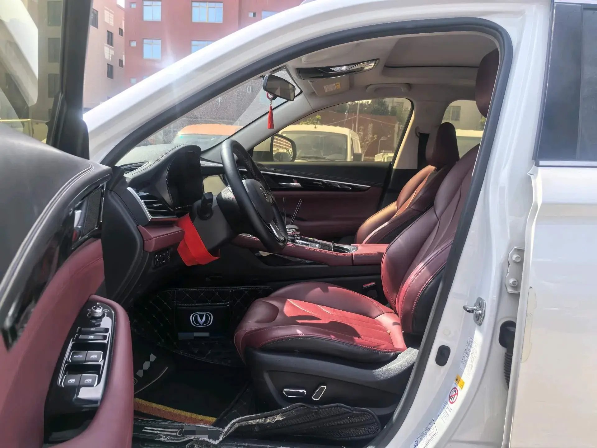 2019 CHANGAN CS85 thumbnail 4