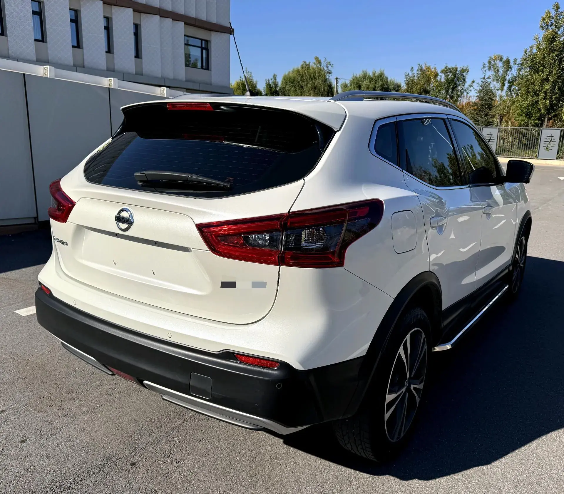 2021 NISSAN QASHQAI thumbnail 4