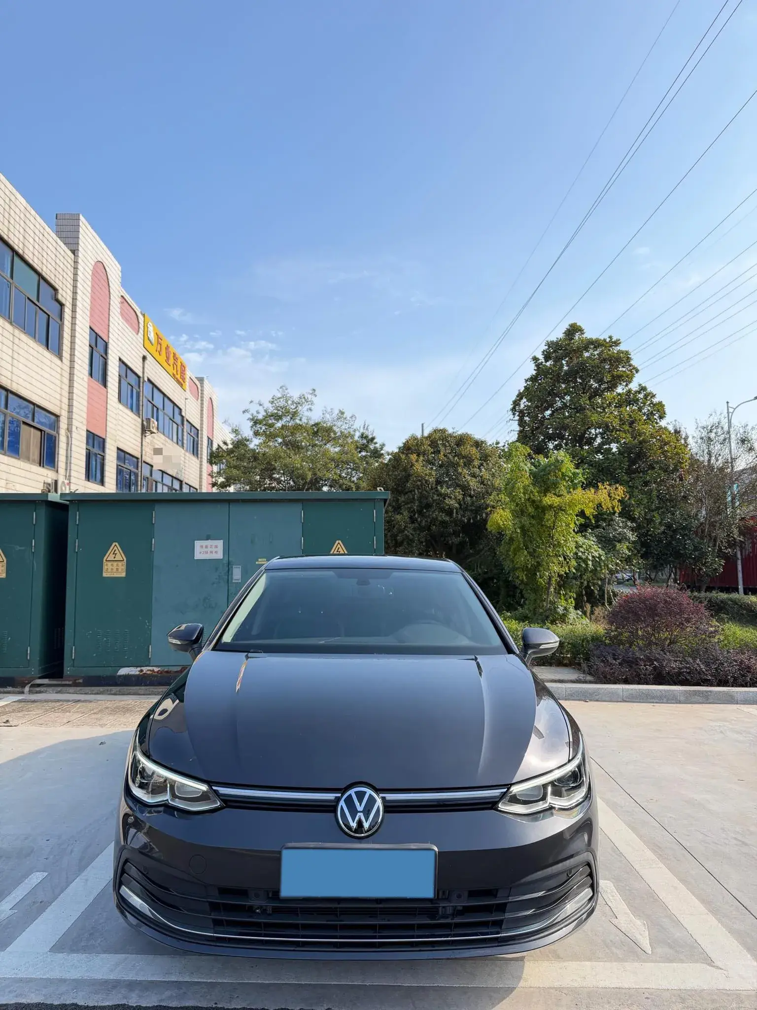 2021 VOLKSWAGEN GOLF thumbnail 2