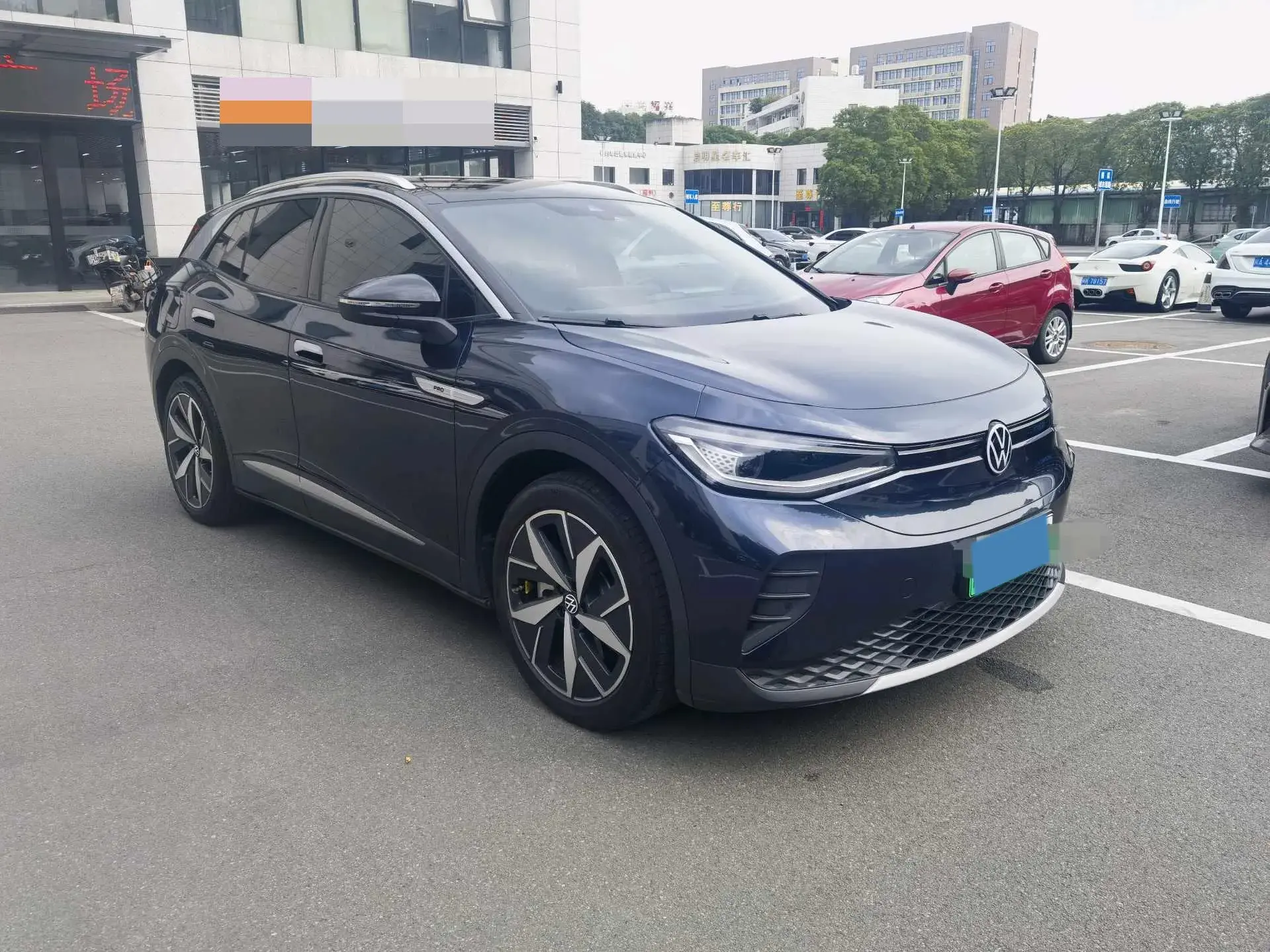 2022 VOLKSWAGEN ID.4 thumbnail 2