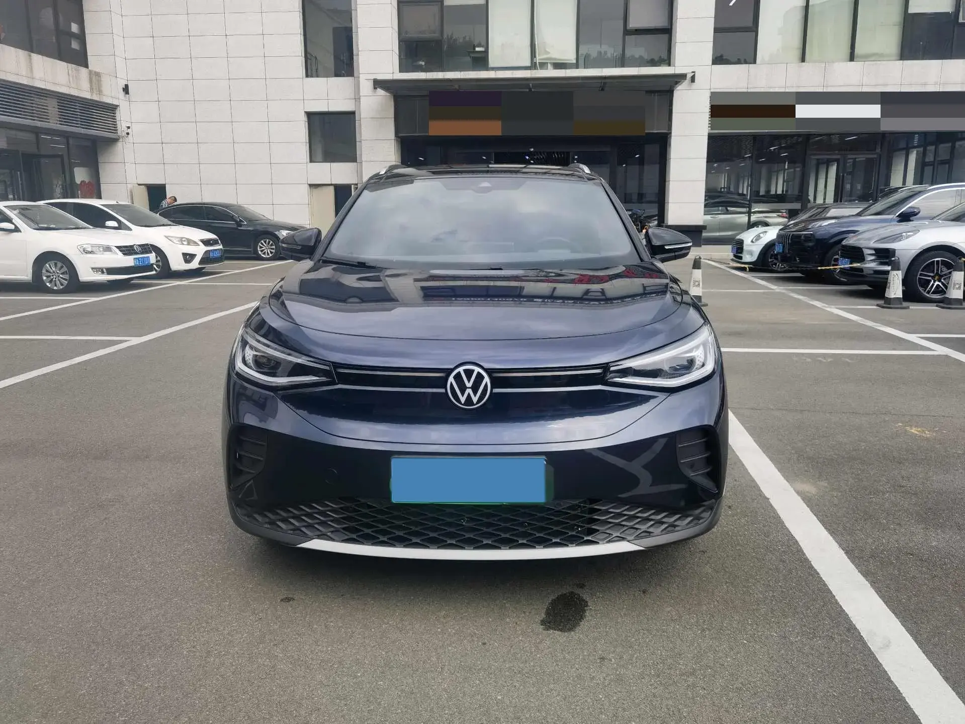 2022 VOLKSWAGEN ID.4 thumbnail 3