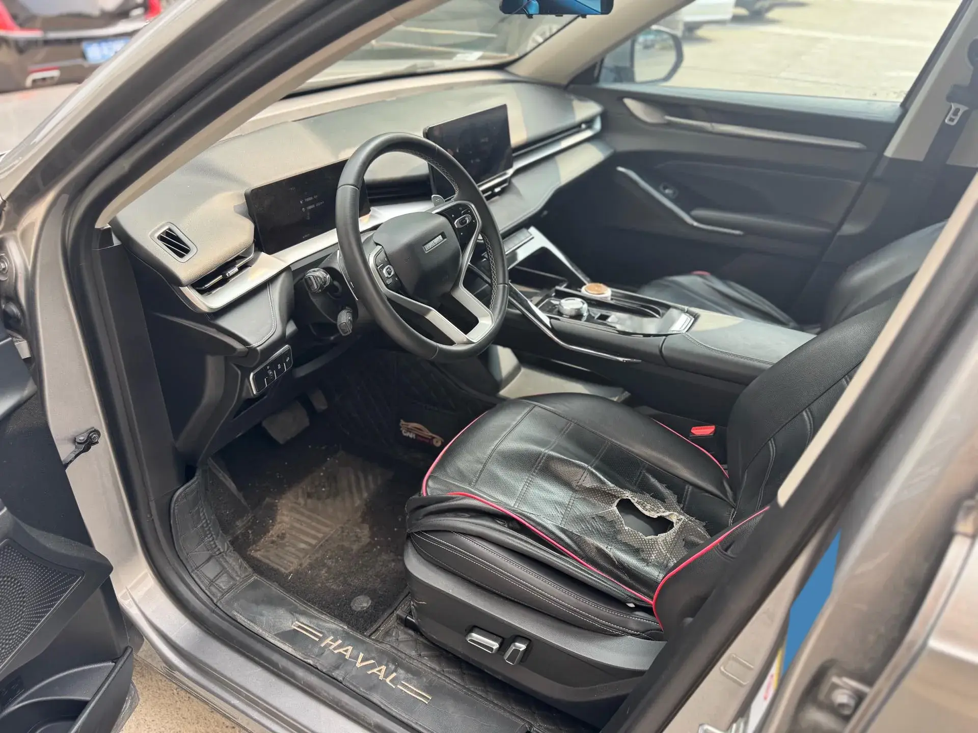 2021 HAVAL H6 thumbnail 2