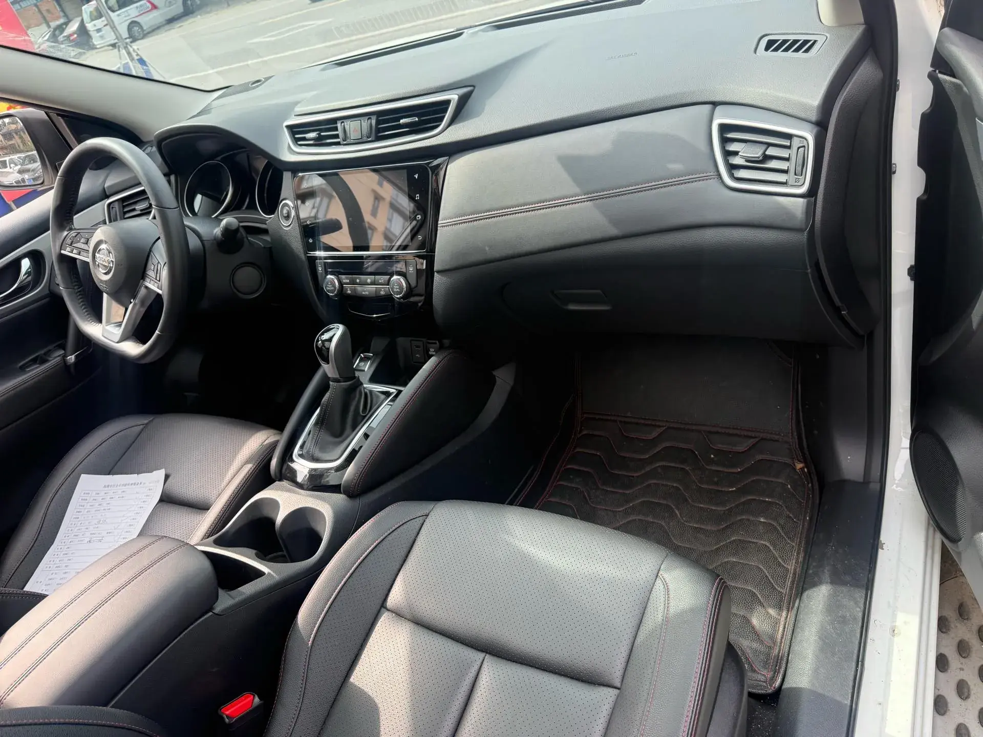 2022 NISSAN QASHQAI thumbnail 4