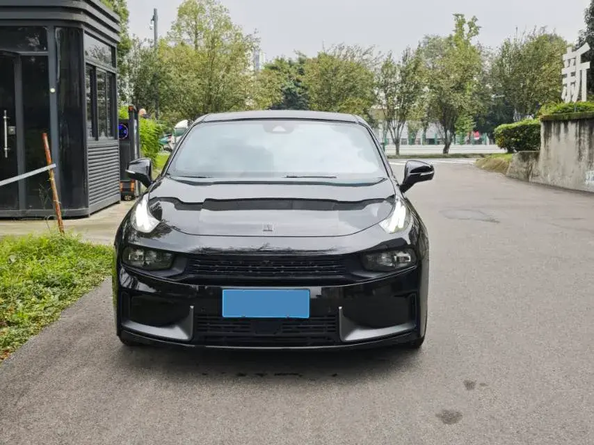 2021 LYNK&CO 03 thumbnail 2