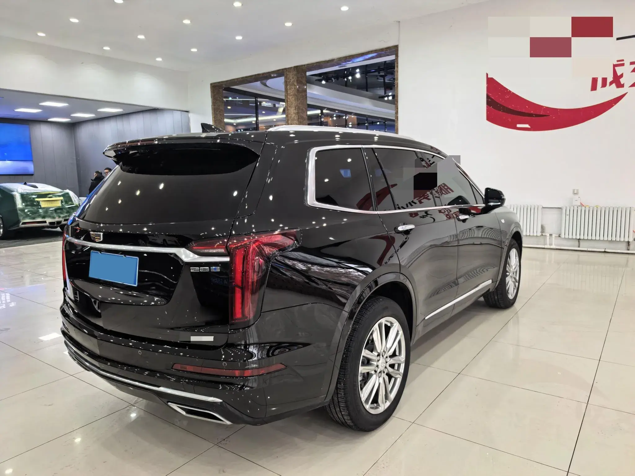 2022 CADILLAC XT6 thumbnail 4