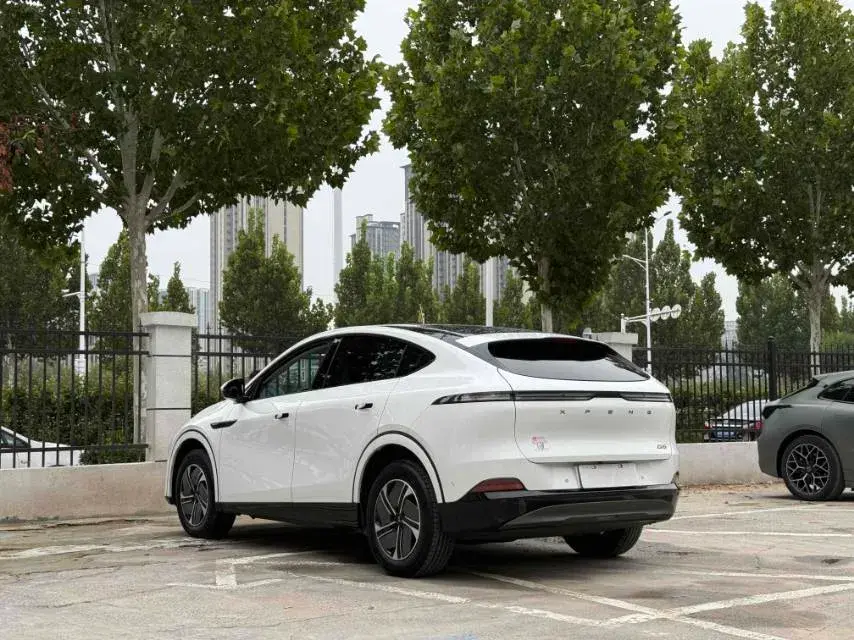 2024 XPENG G6 thumbnail 4