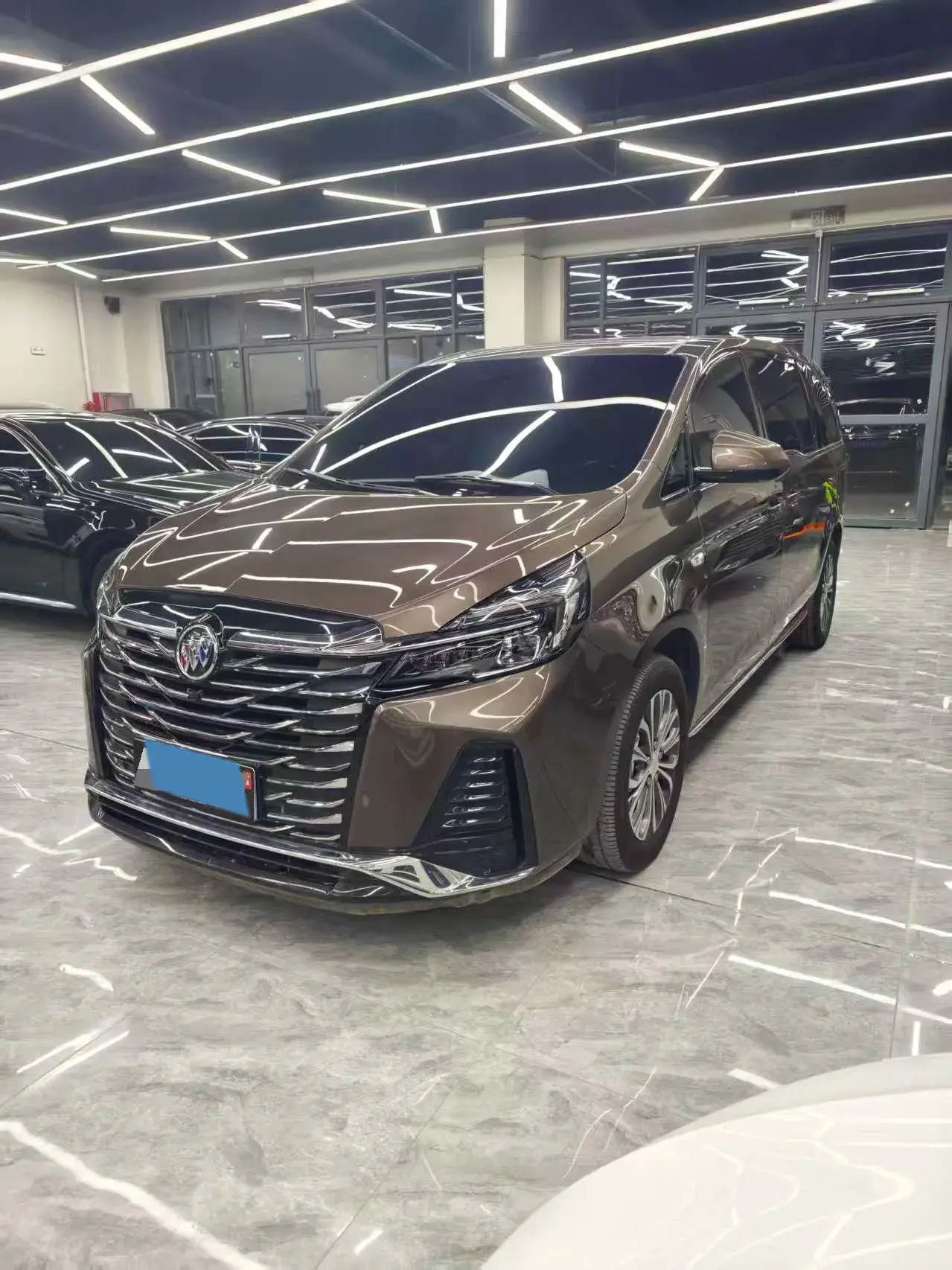 2023 BUICK GL8 view 1