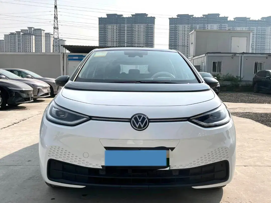2025 VOLKSWAGEN ID.3 thumbnail 2