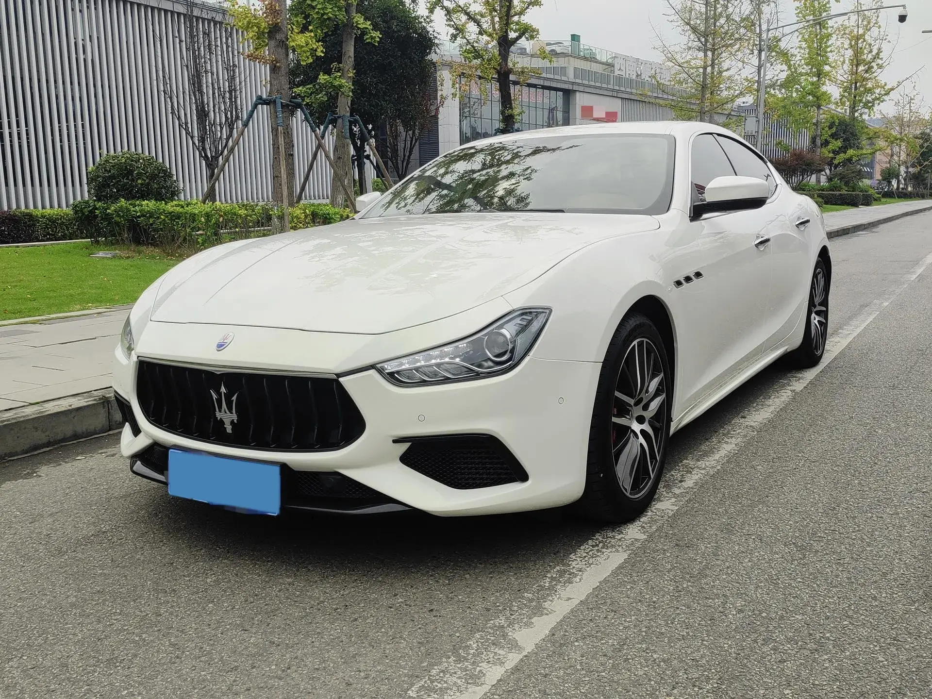2021 MASERATI GHIBLI view 1
