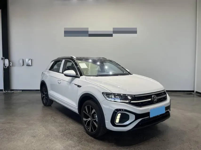 2026 Volkswagen T-Roc 1.5T 160HP L4 7DCT,autocango,china used car exporter,china ev exporter,chinese used car exporter,chinese used ev exporter