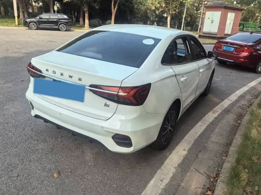 2021 ROEWE I5 thumbnail 2