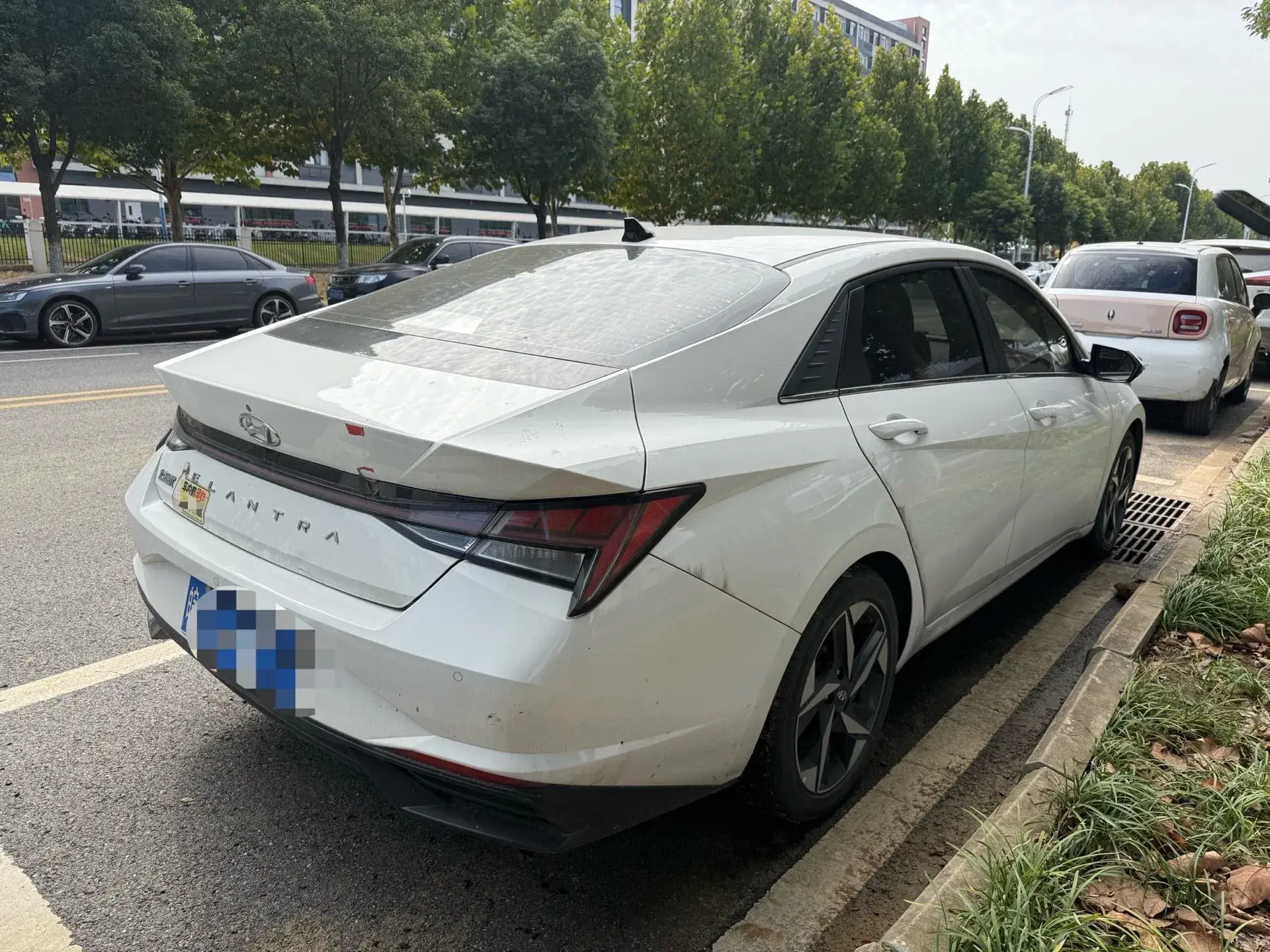 2021 HYUNDAI ELANTRA thumbnail 2