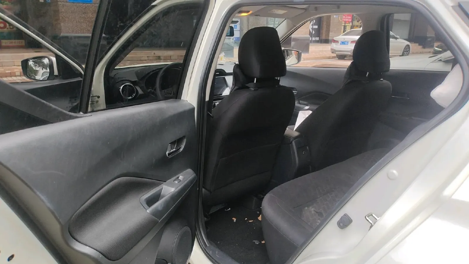 2023 Nissan Kicks 1.5L 122HP L4 CVT,autocango,china used car exporter,china ev exporter,chinese used car exporter,chinese used ev exporter