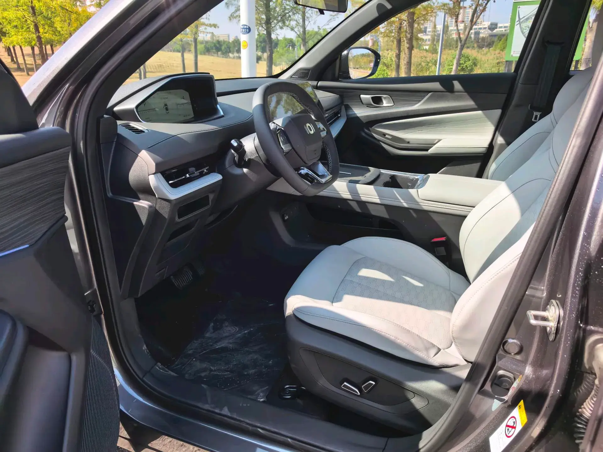 2025 CHANGAN QIYUAN thumbnail 4