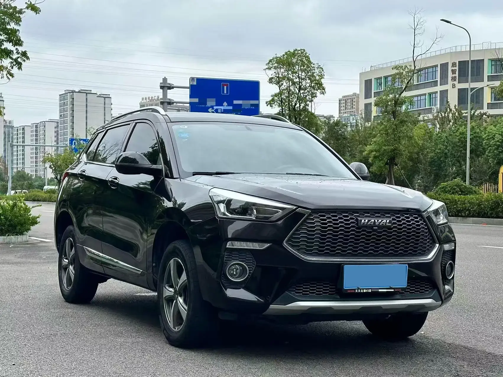 2018 HAVAL H6 thumbnail 3