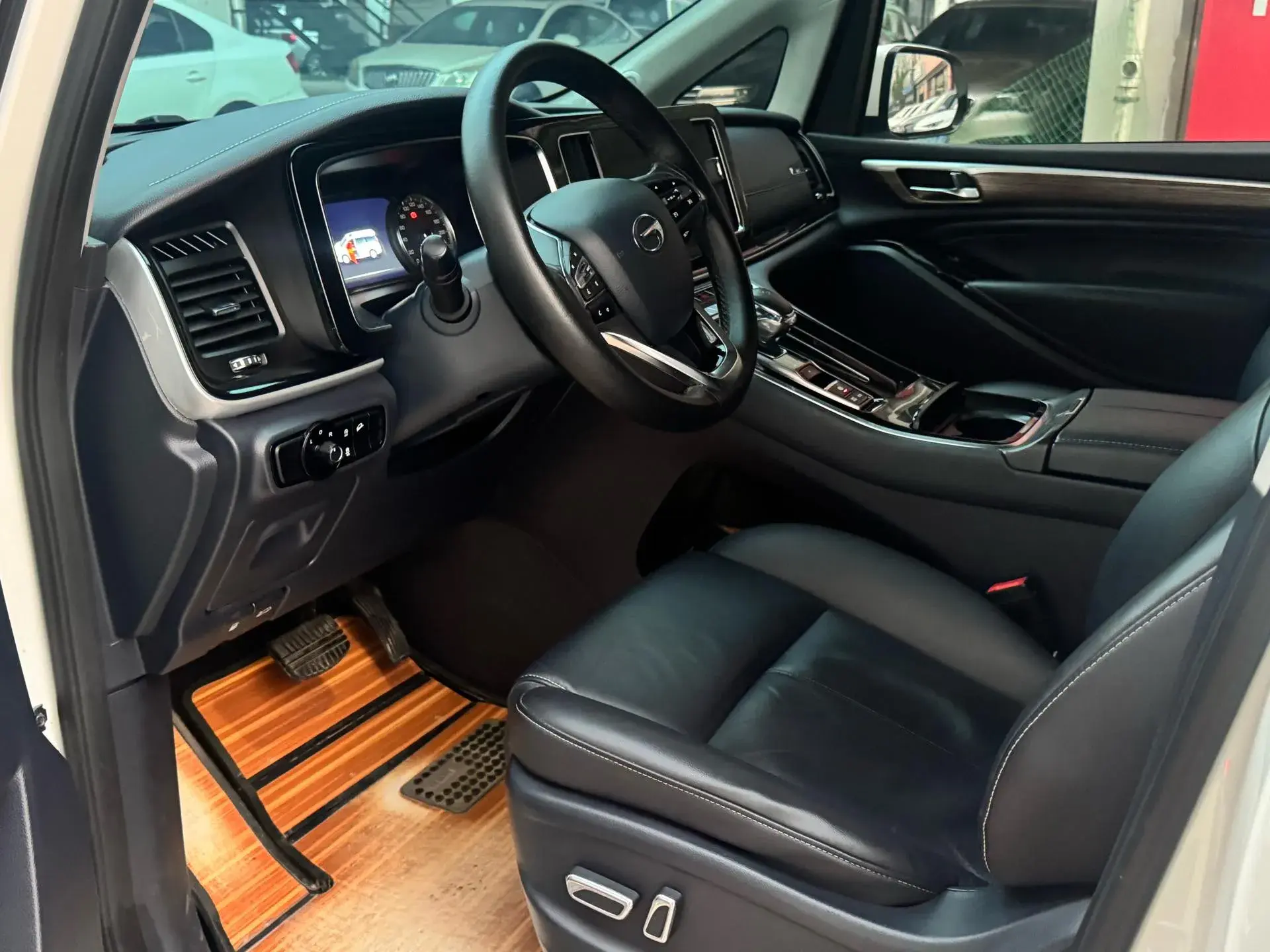 2021 GAC TRUMPCHI thumbnail 4