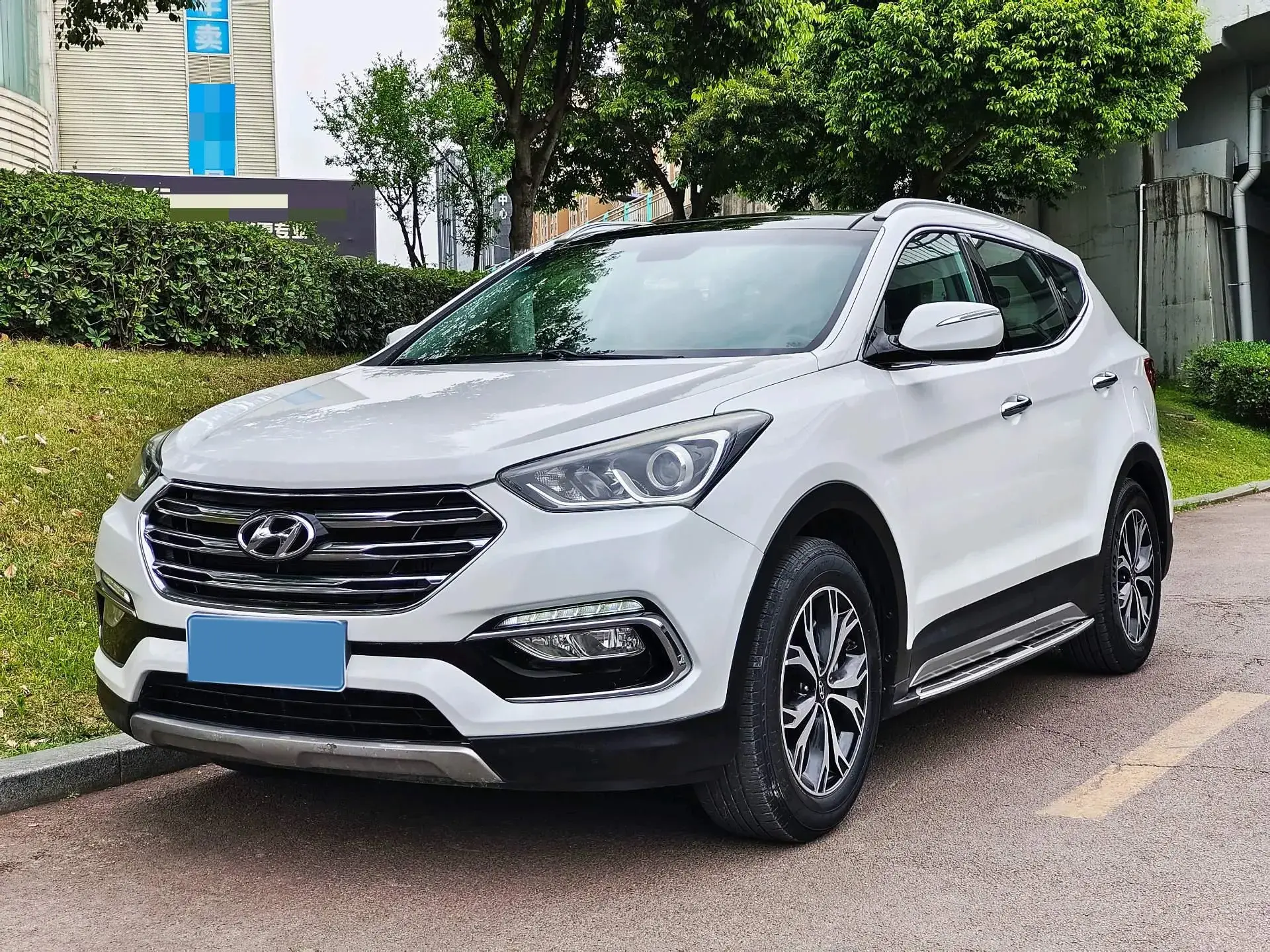 2017 HYUNDAI SANTAFE view 1