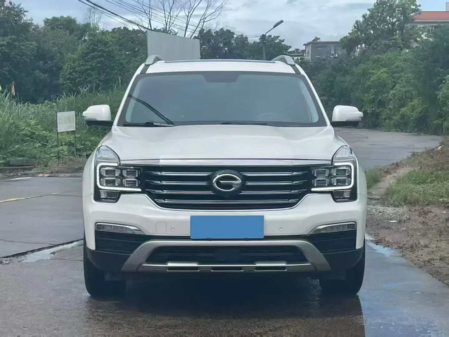 2017 GAC TRUMPCHI thumbnail 2