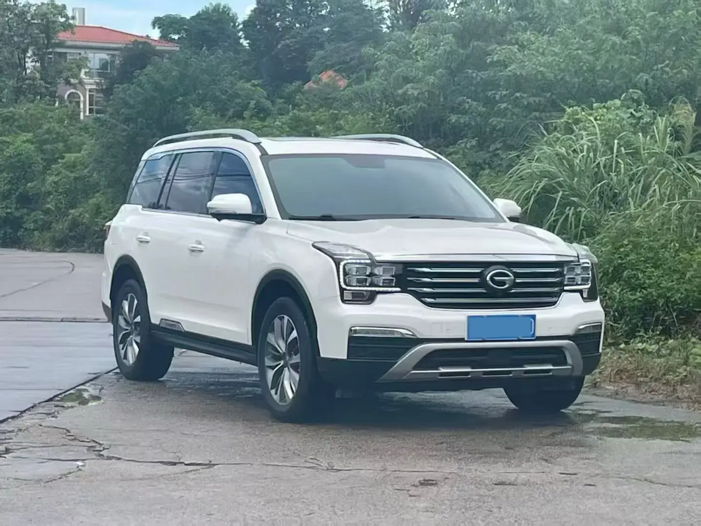 2017 GAC TRUMPCHI thumbnail 3